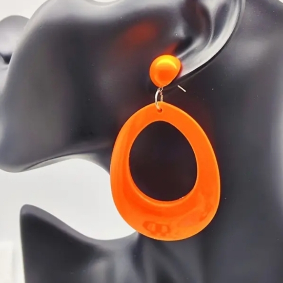 Jewelry - 3" Vibrant Acrylic Orange drop earrings